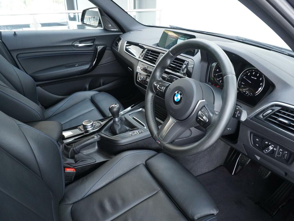 BMW 1 Series 1.5 118I Gpf M Sport Shadow Edition Hatchback MD19FAM Grey #3