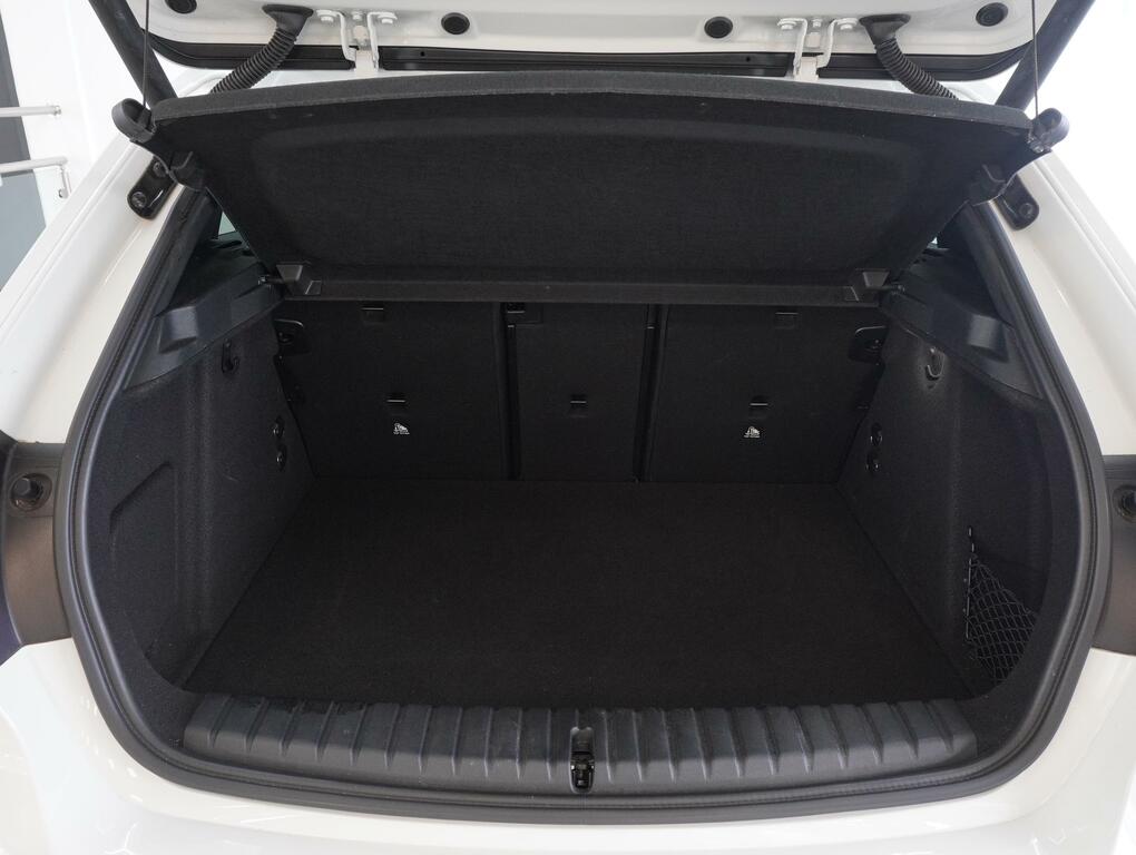 BMW 1 Series 1.5 118I M Sport Lcp Hatchback Dct Eu YK23RPF White #6
