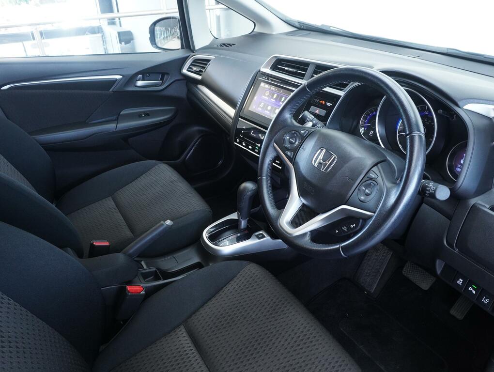 Honda Jazz 1.3 I-vtec Ex Navi Hatchback Cvt Euro 6 LD19XWT Silver #3