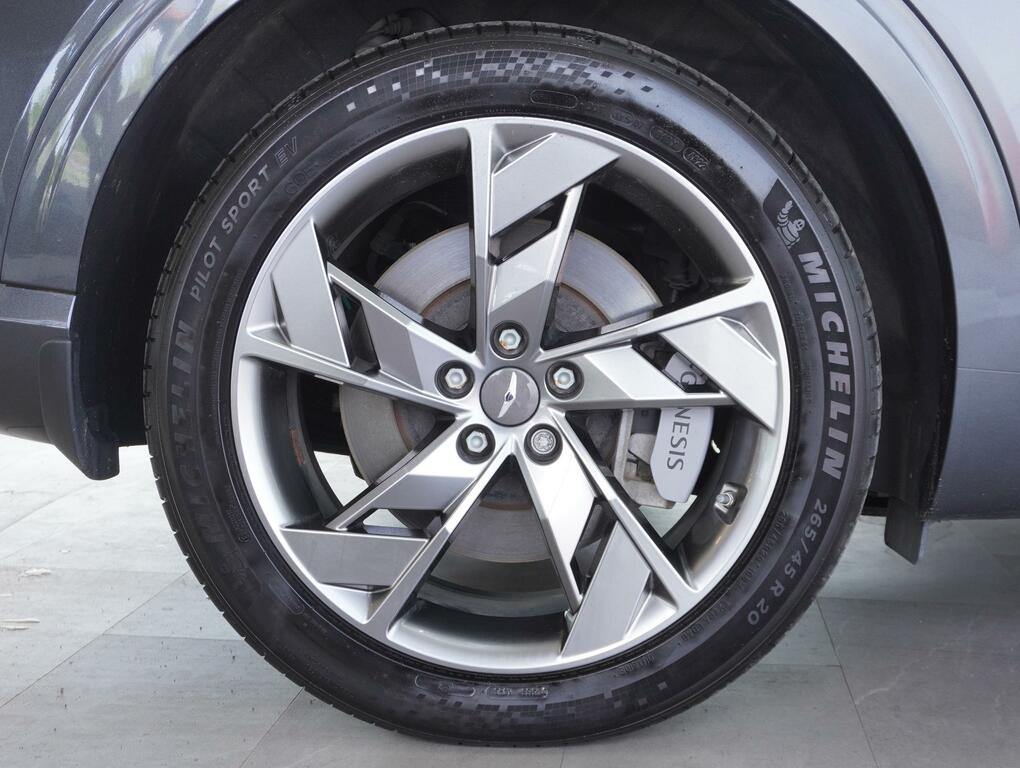 Genesis GV70 77.4Kwh, Dual Motor Sport Suv Grey #2
