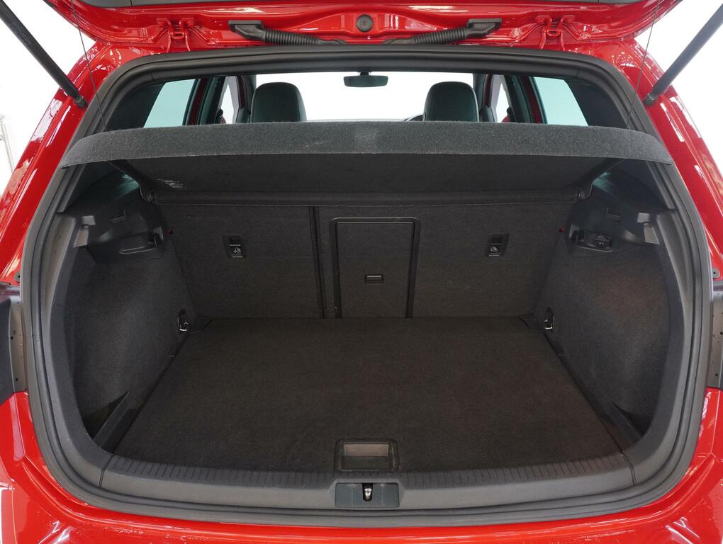 Volkswagen Golf 2.0 Tsi Gti Performance Hatchback Dsg E NL67OGC Red #6