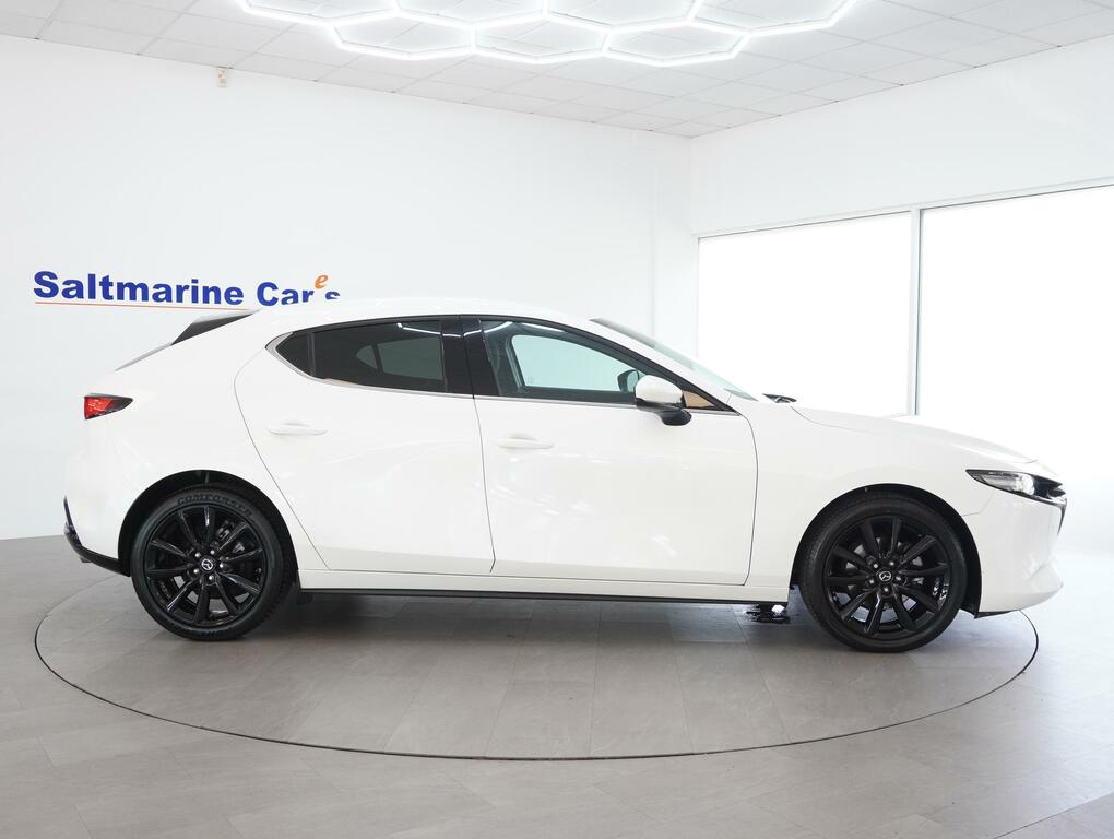 Mazda 3 Exclusive-line 140 Ps MJ25YPM White #4