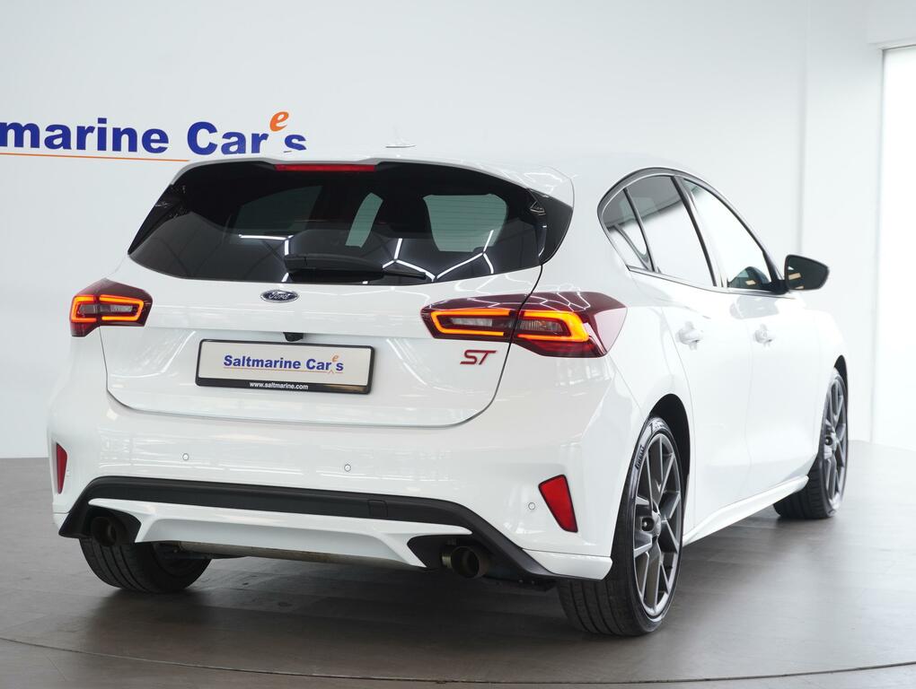 Ford Focus 2.3T Ecoboost St Hatchback Euro LO23WCT White #5
