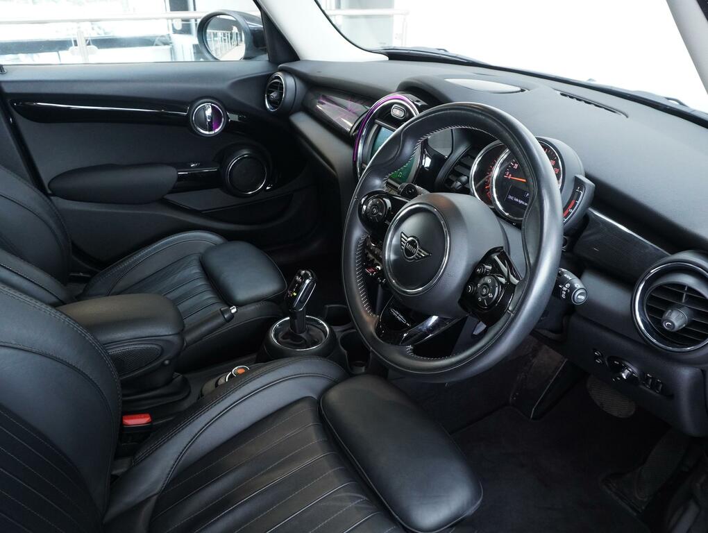 Mini Hatch 2.0 Cooper S Exclusive Hatchback Steptr FSZ1531 Black #3