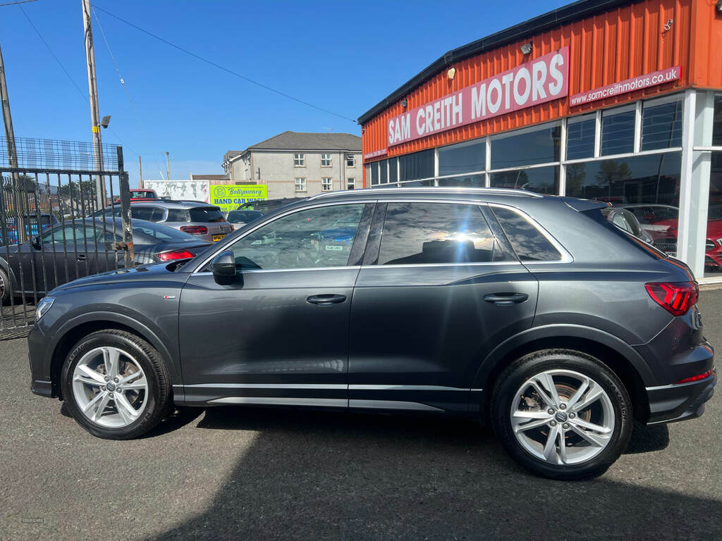 Audi Q3 35 Tdi S Line S Tronic EJ20EAY Grey #2