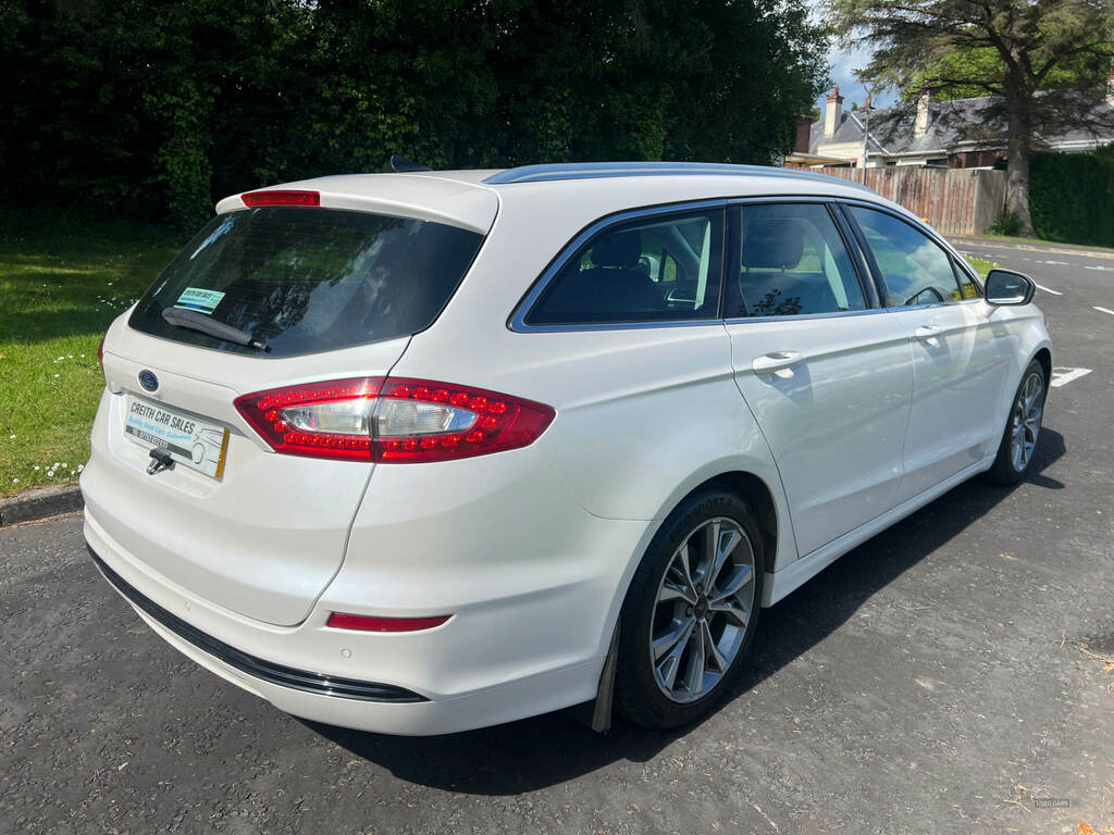 Ford Mondeo 2.0 Tdci Econetic Titanium FH65SYF White #4