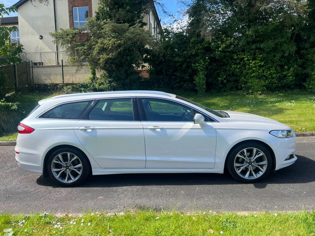 Ford Mondeo 2.0 Tdci Econetic Titanium FH65SYF White #5