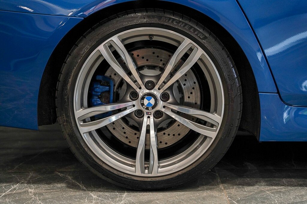 BMW M5 V8 MF66DXZ Blue #5