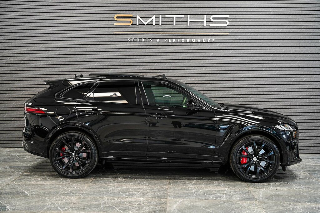 Jaguar F-Pace P550 V8 Svr Black #3