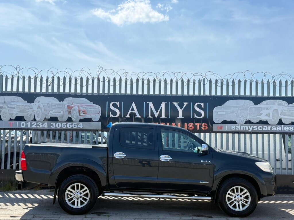 Toyota HILUX 3.0 D-4d Invincible 4Wd Euro 5 Grey #3
