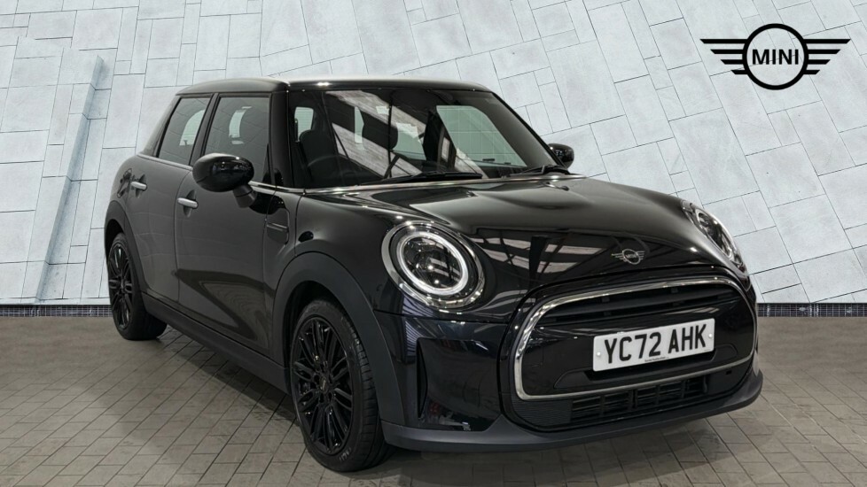 Mini Hatch 5-Door Hatch Cooper Exclusive YC72AHK Black
