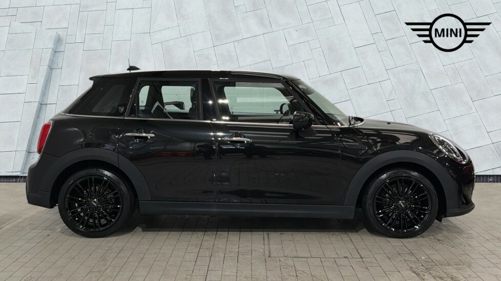 Mini Hatch 5-Door Hatch Cooper Exclusive YC72AHK Black #5