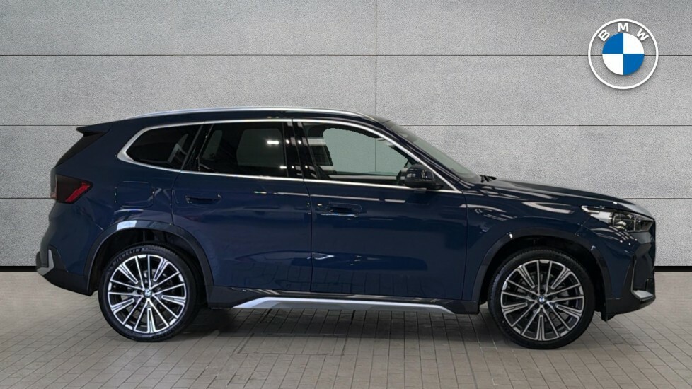 BMW X1 X1 Sdrive20i Xline YE75ECD Blue #5