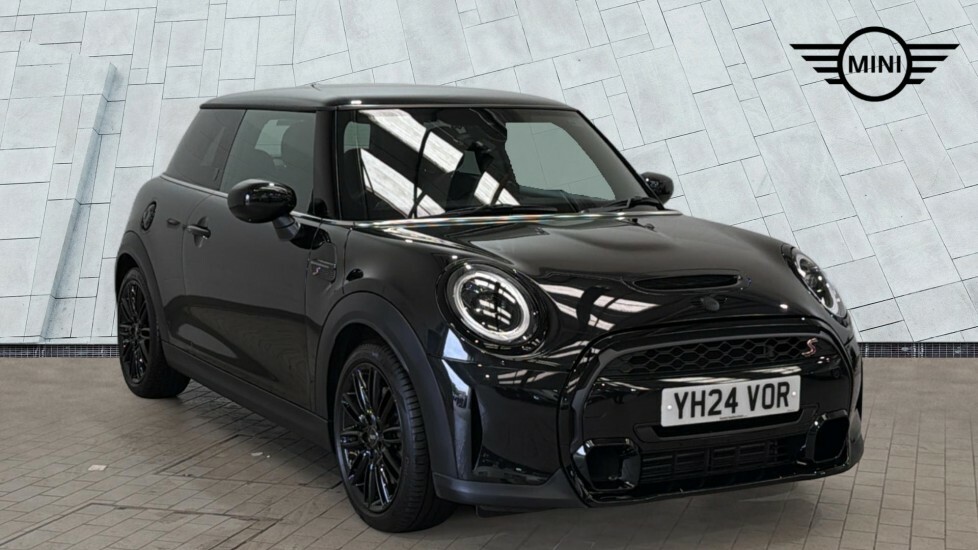 Mini Hatch 3-Door Hatch Cooper S Exclusive Black