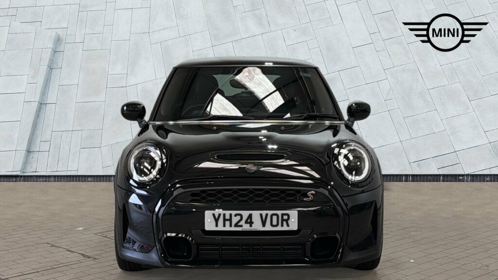 Mini Hatch 3-Door Hatch Cooper S Exclusive YH24VOR Black #3