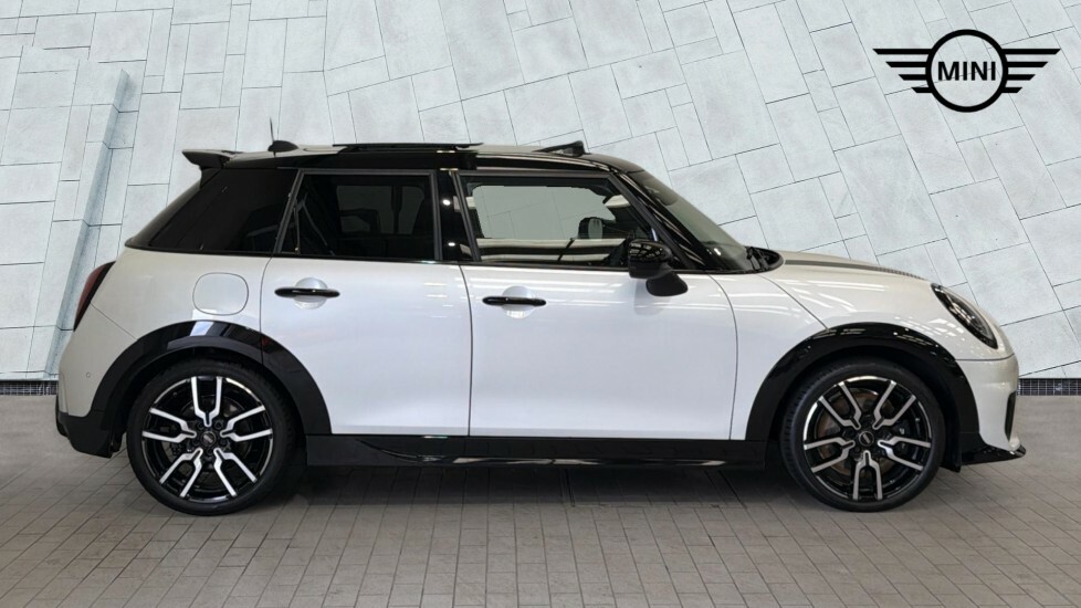 Mini Hatch Cooper S YJ26DZE White #6