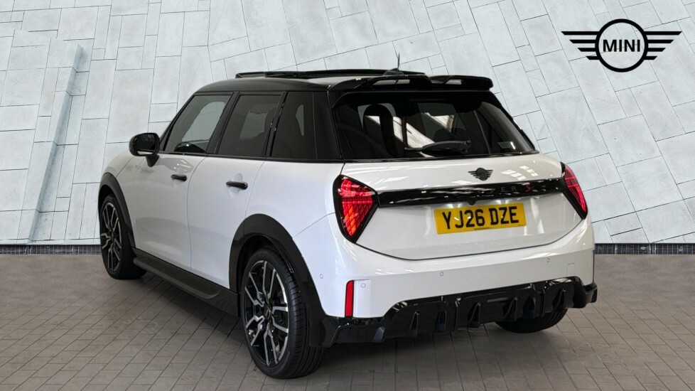 Mini Hatch Cooper S YJ26DZE White #3