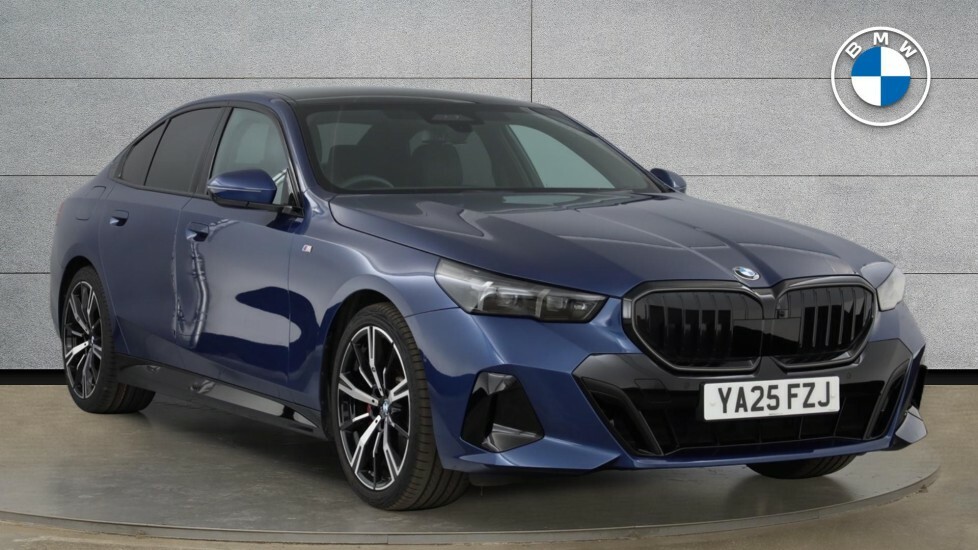 BMW 5 Series 520I M Sport Pro Saloon Blue