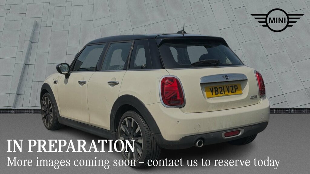 Mini Hatch 5-Door Hatch Cooper Exclusive YB21VZP White #2