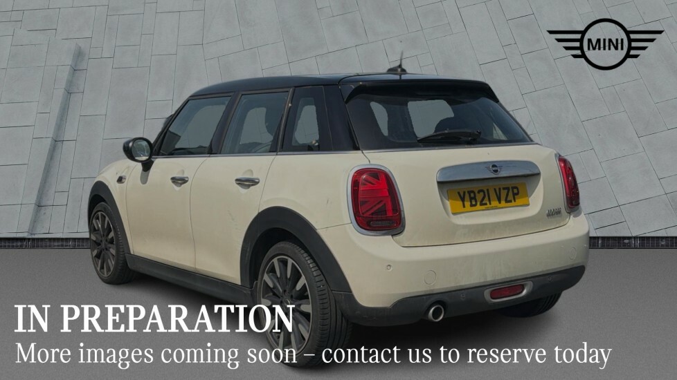 Mini Hatch 5-Door Hatch Cooper Exclusive YB21VZP White #3