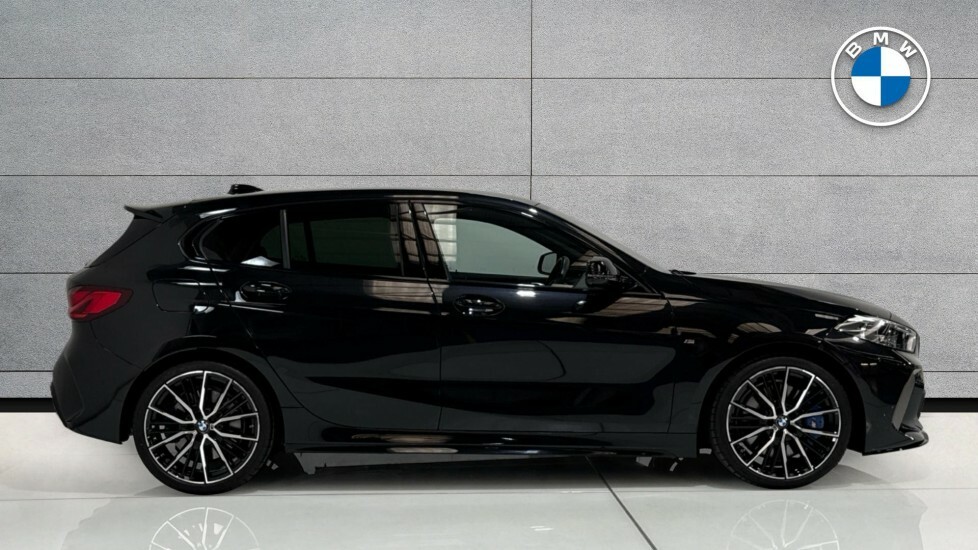 BMW 1 Series M135i Xdrive RE73FBK Black #5