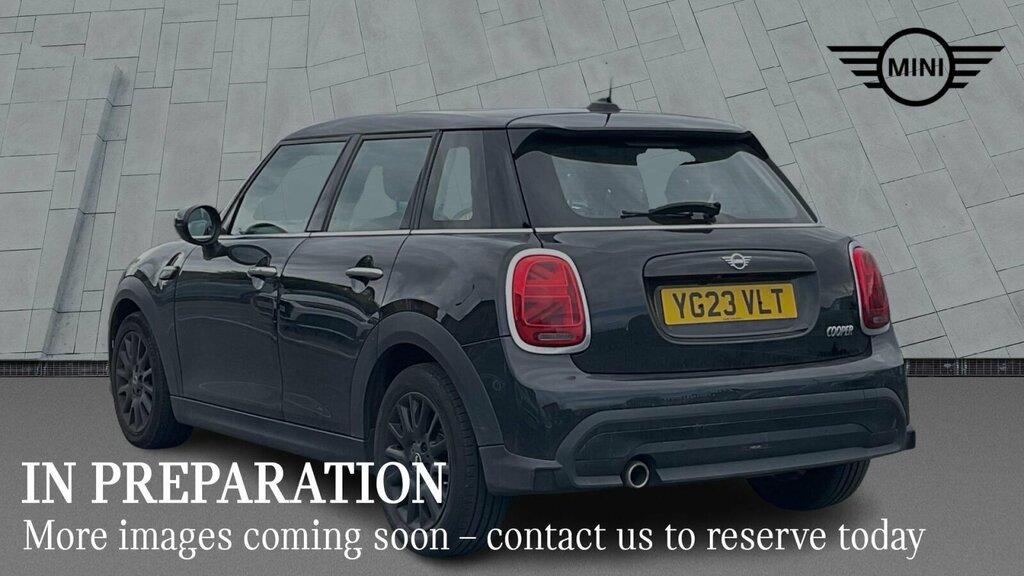 Mini Hatch 5-Door Hatch Cooper Classic YG23VLT Black #3