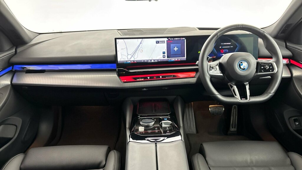 BMW i5 I5 Edrive40 M Sport Saloon YK74CAH Blue #4