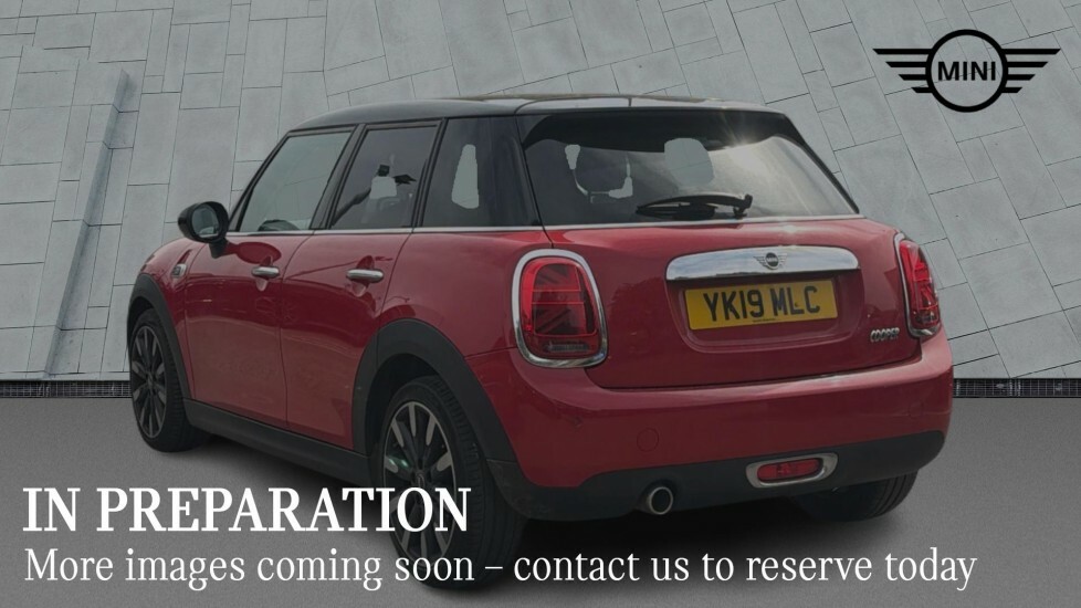 Mini Hatch 5-Door Hatch Cooper Exclusive YK19MLC Red #2