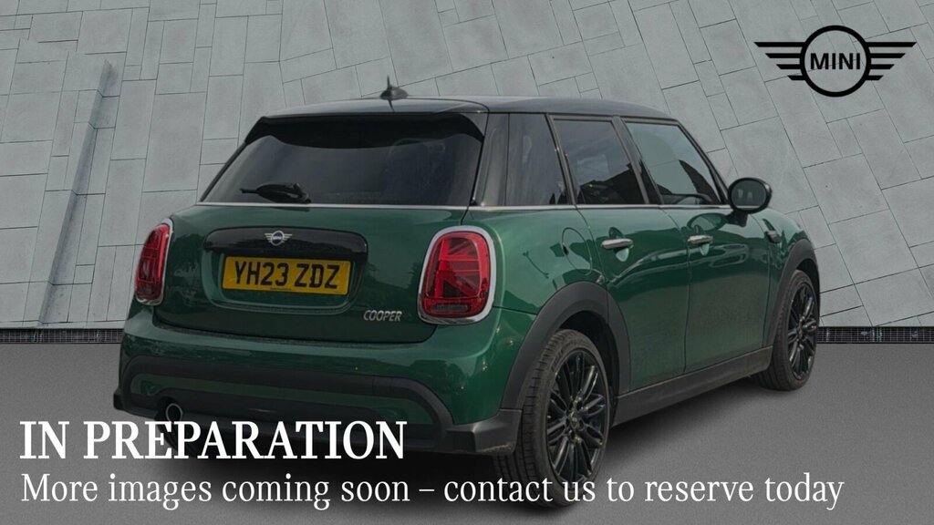 Mini Hatch 5-Door Hatch Cooper Exclusive YH23ZDZ Green #3
