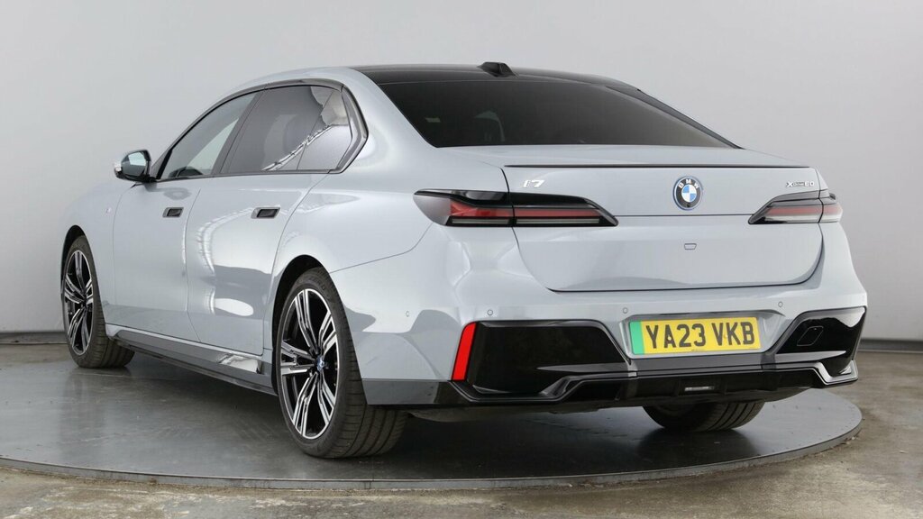 BMW i7 I7 Xdrive60 M Sport Grey #2