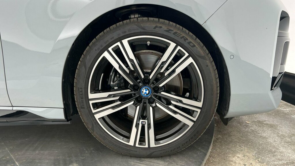 BMW i7 I7 Xdrive60 M Sport Grey #6