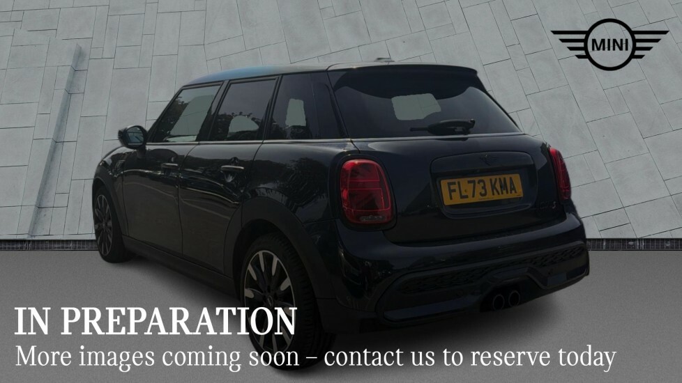 Mini Hatch 5-Door Hatch Cooper S Exclusive FL73KMA Black #2