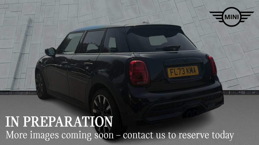 Mini Hatch 5-Door Hatch Cooper S Exclusive Black