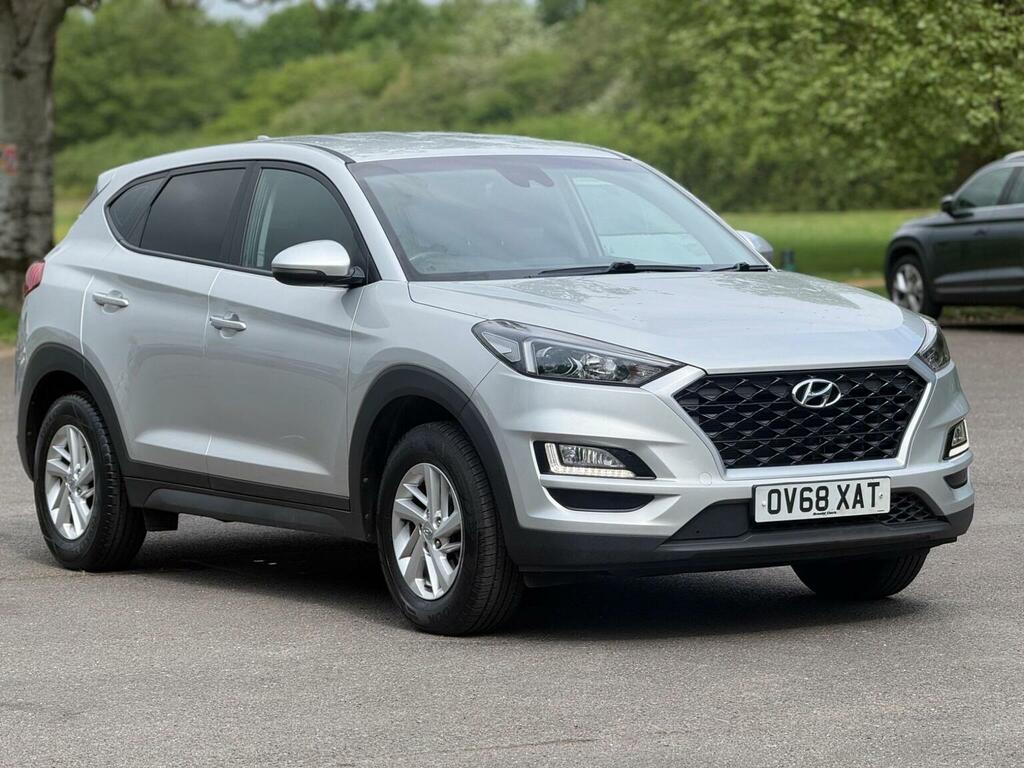 Hyundai Tucson Suv 1.6 Gdi S Connect Euro 6 Ss 201868 Silver
