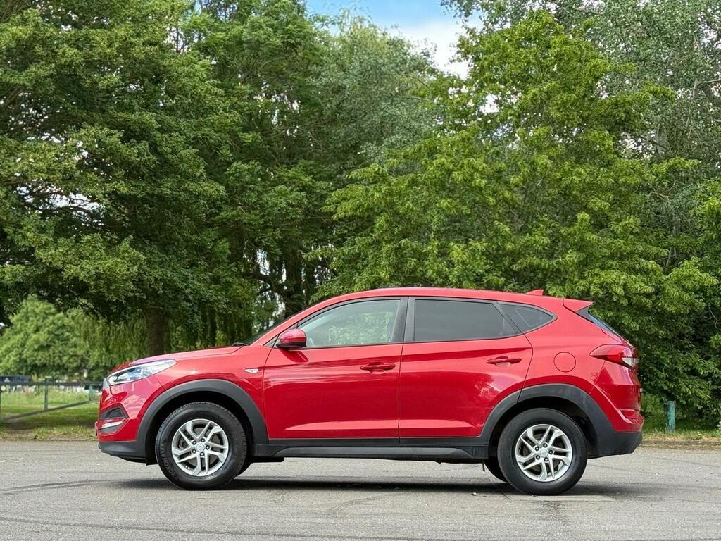 Hyundai Tucson Suv 1.6 Gdi Blue Drive S Euro 6 Ss 201767 BN67ZDR Red #6