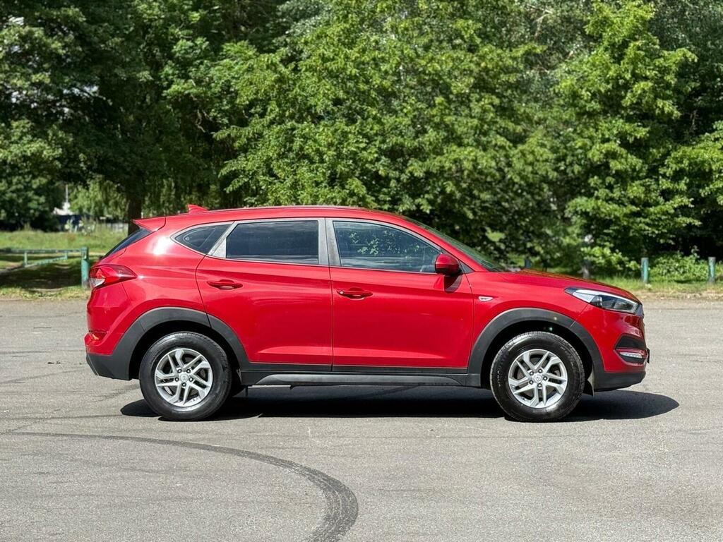 Hyundai Tucson Suv 1.6 Gdi Blue Drive S Euro 6 Ss 201767 BN67ZDR Red #5