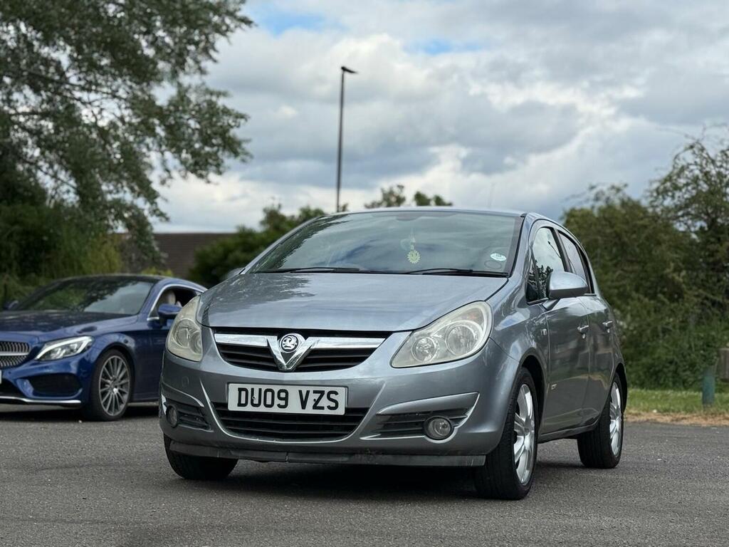 Vauxhall Corsa Hatchback 1.4I 16V Design Ac 200909 DU09VZS Silver #3