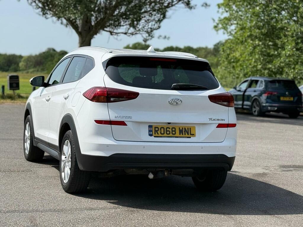 Hyundai Tucson Suv 1.6 Gdi Blue Drive Se Nav Euro 6 Ss 20 RO68WNL White #4