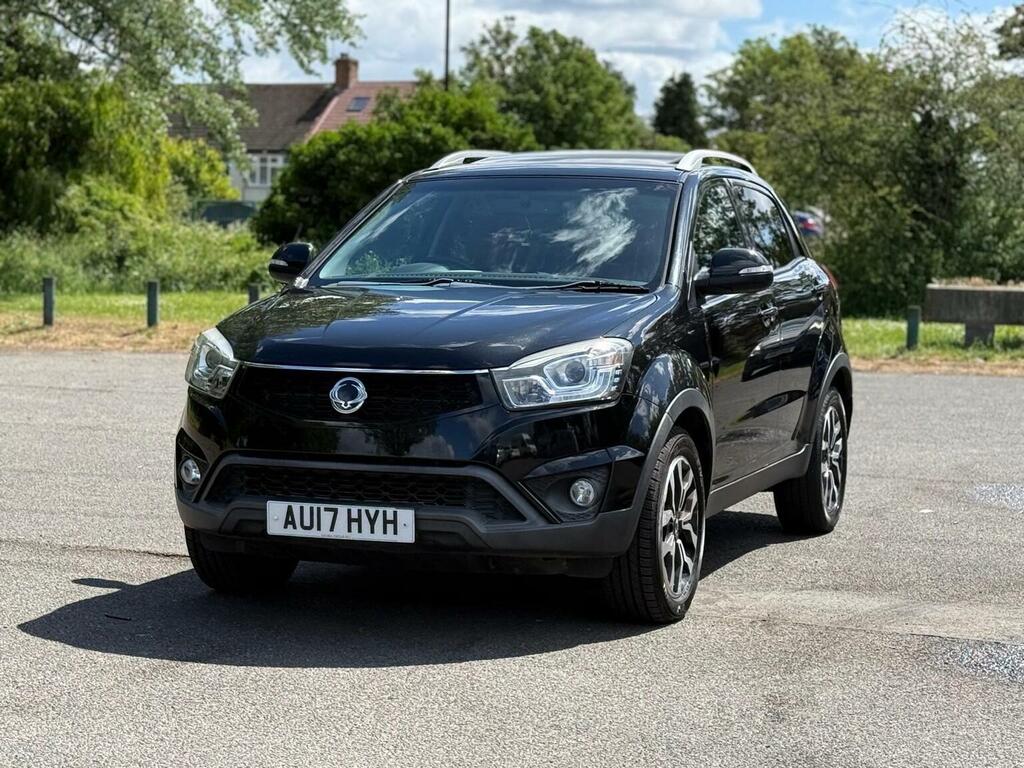 SsangYong Korando Suv 2.2D Elx 4Wd Euro 6 201717 Black #3