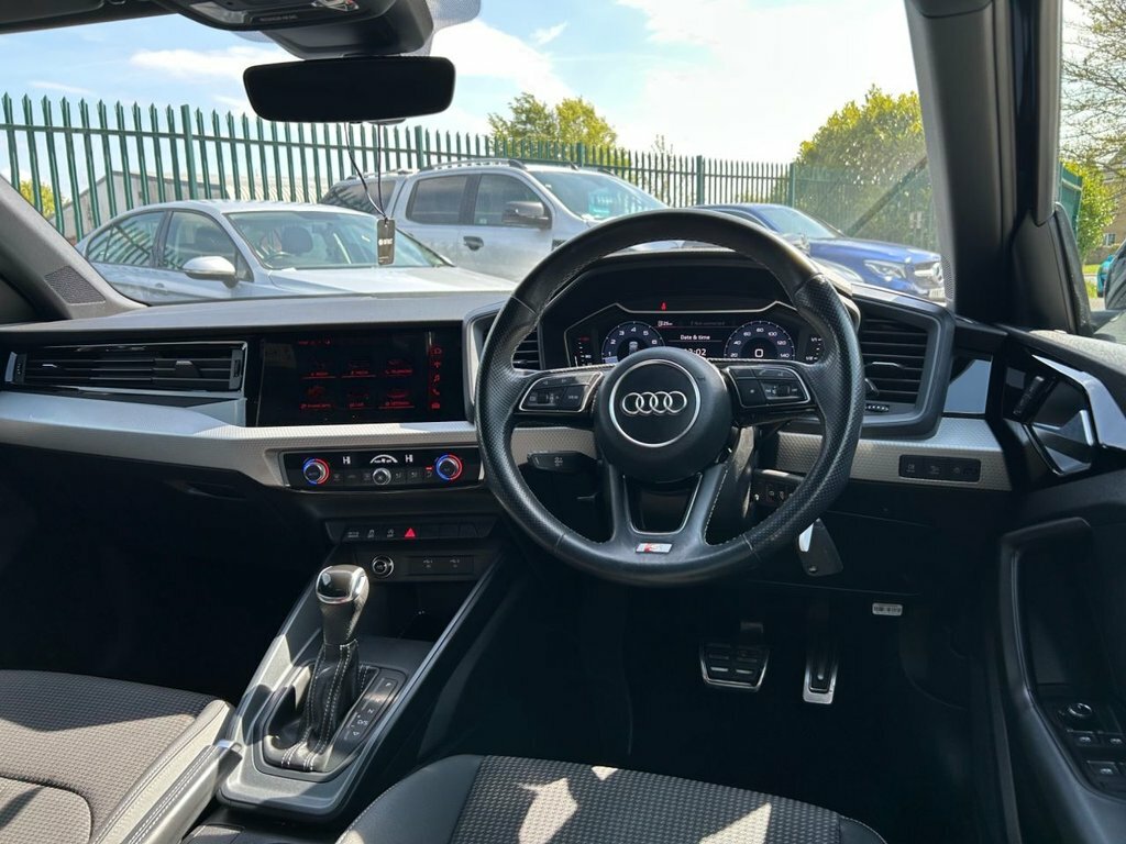 Audi A1 1.5L S Line KP21VVU Black #3
