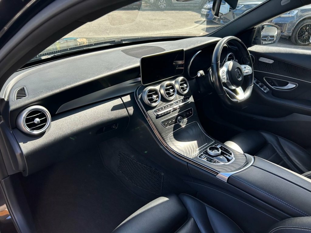 Mercedes-Benz C Class 2L Amg Line BJ69LXU Black #3
