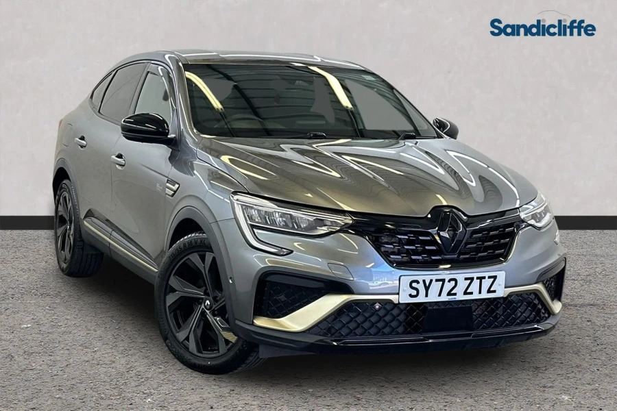 Renault Arkana Arkana 1.6 E-tech Full Hybrid 145 Engineered A Grey
