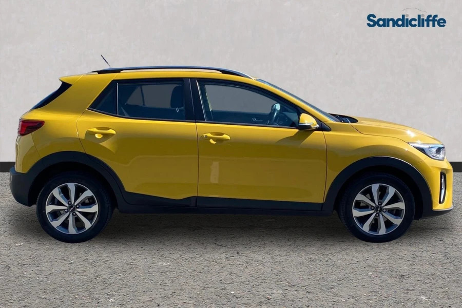 Kia Stonic Stonic 1.0T Gdi 99 2 Estate BG22ZRU Yellow #3
