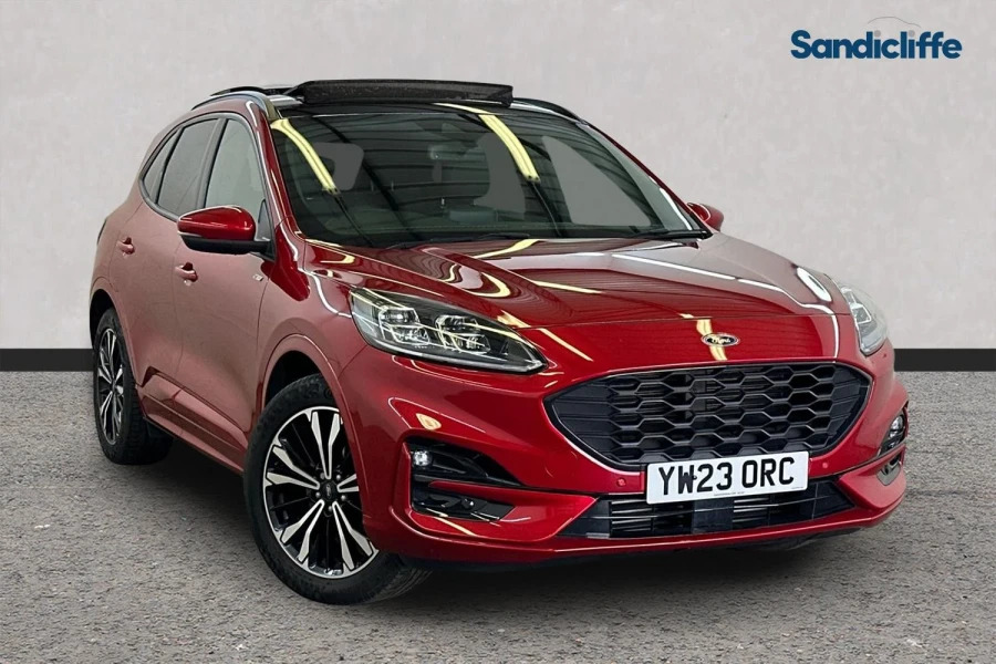Ford Kuga Kuga St-line X Edition 1.5L Ecoboost 150Ps Red