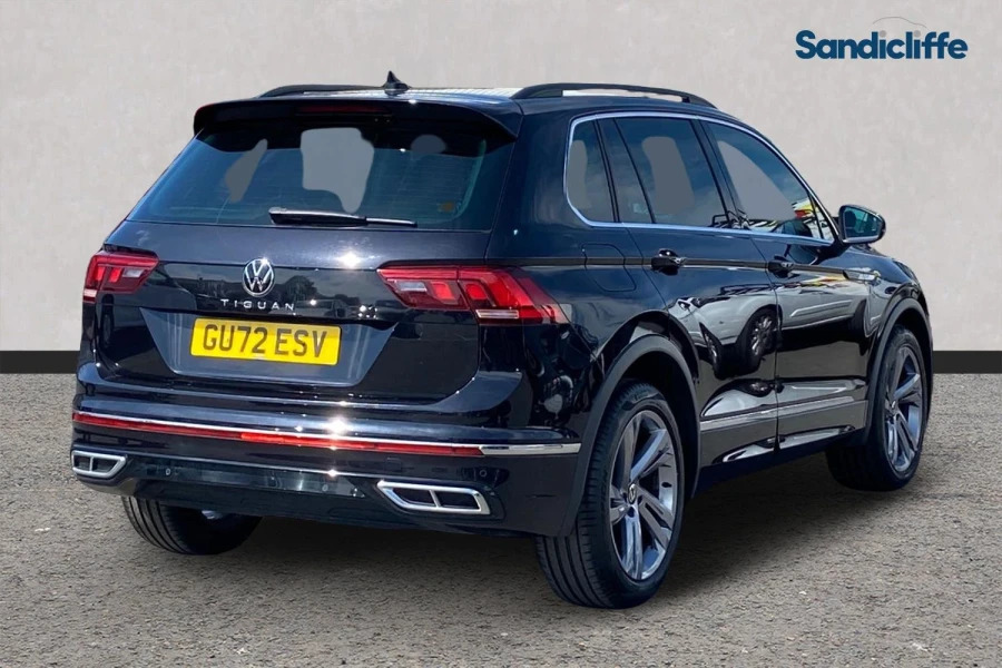 Volkswagen Tiguan Tiguan 1.5 Tsi 150 R-line Edition Dsg Estate GU72ESV Black #4
