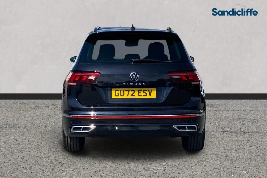 Volkswagen Tiguan Tiguan 1.5 Tsi 150 R-line Edition Dsg Estate GU72ESV Black #5