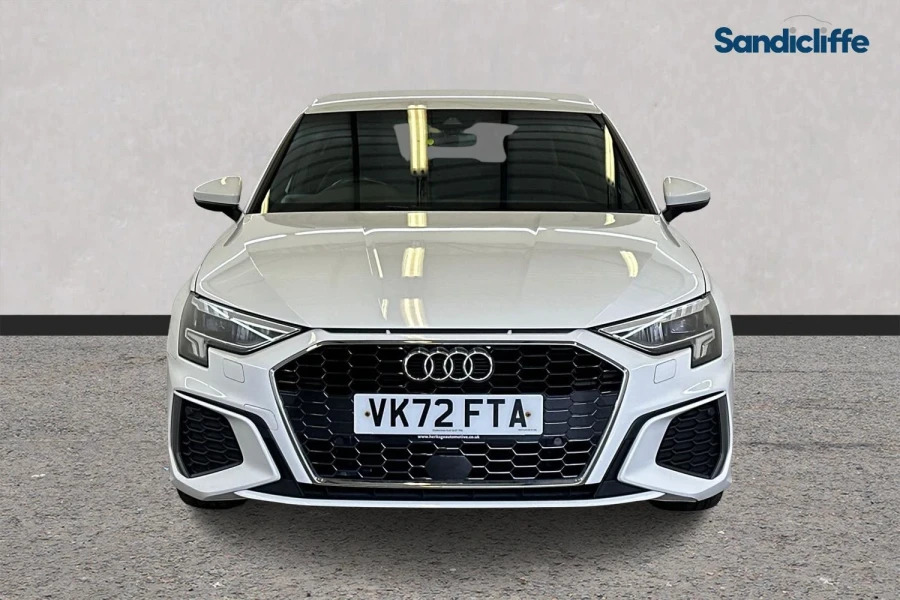 Audi A3 A3 35 Tfsi S Line S Tronic Hatchback VK72FTA White #2