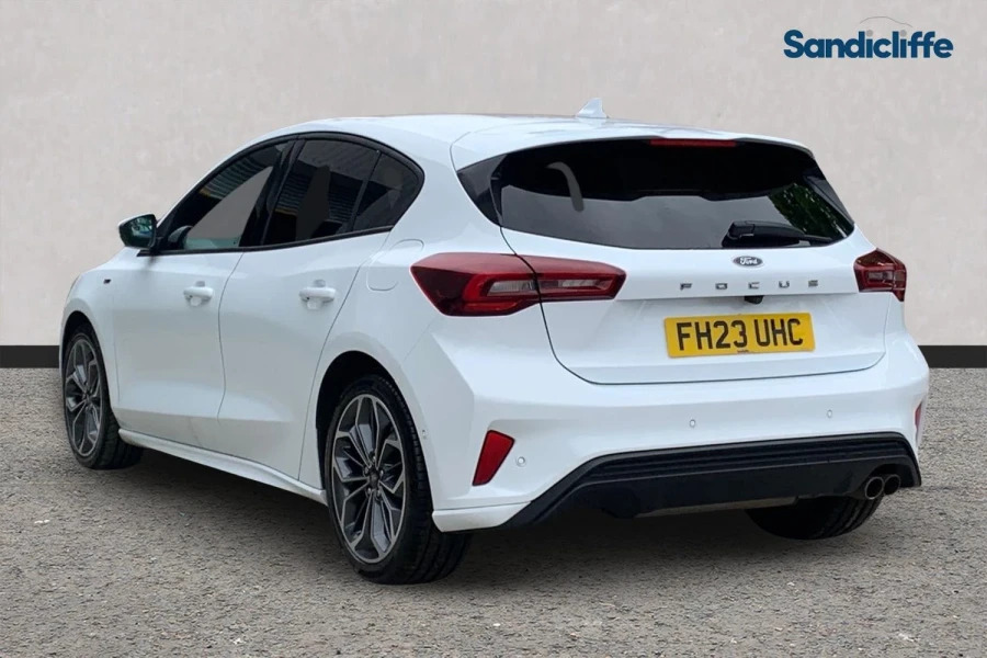 Ford Focus Focus St-line X 1.0L Ecoboost 125Ps Fwd 6 S FH23UHC White #6
