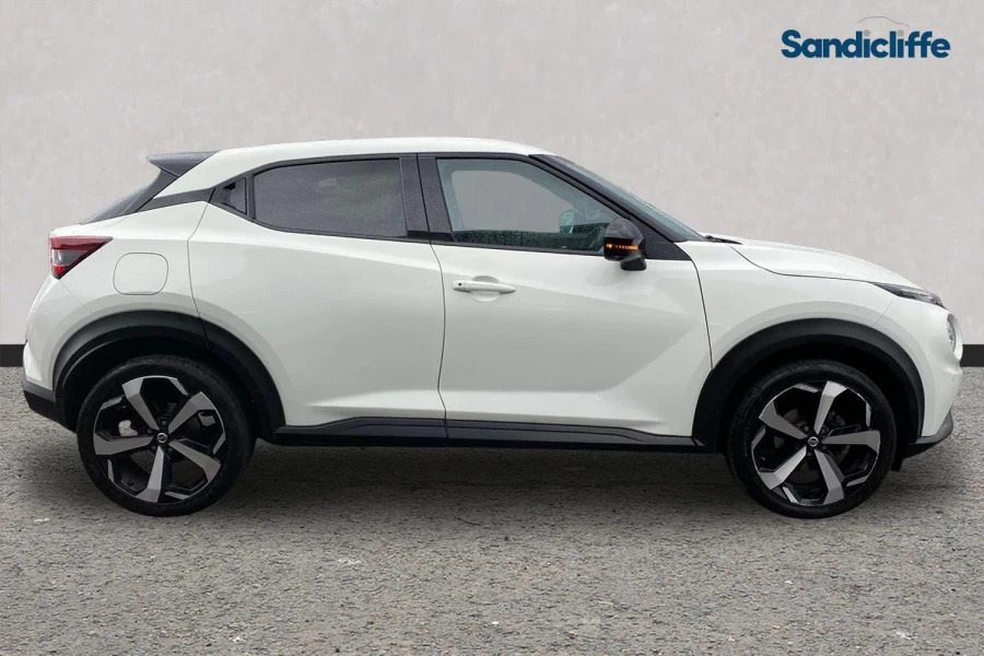 Nissan Juke Juke 1.0 Dig-t 114 Tekna Dct Hatchback VE71RYZ White #3