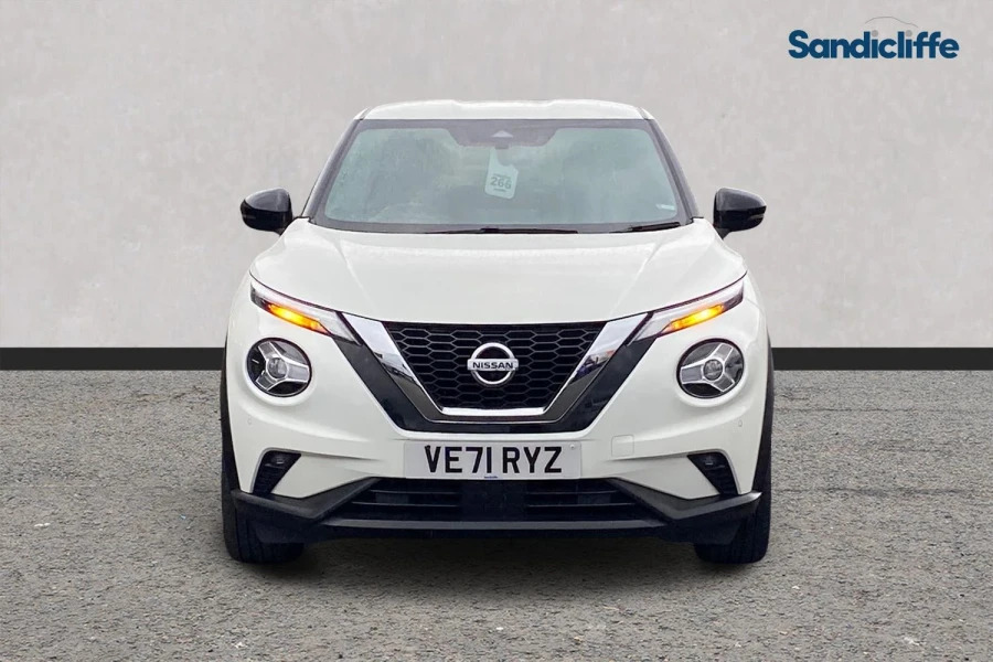 Nissan Juke Juke 1.0 Dig-t 114 Tekna Dct Hatchback VE71RYZ White #2